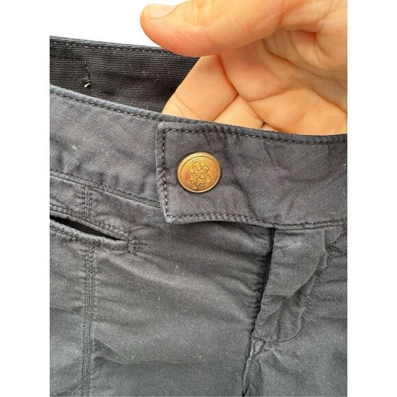 Gold Sign Virtue Navy Women Shorts Size 28 - Picture 3 of 10
